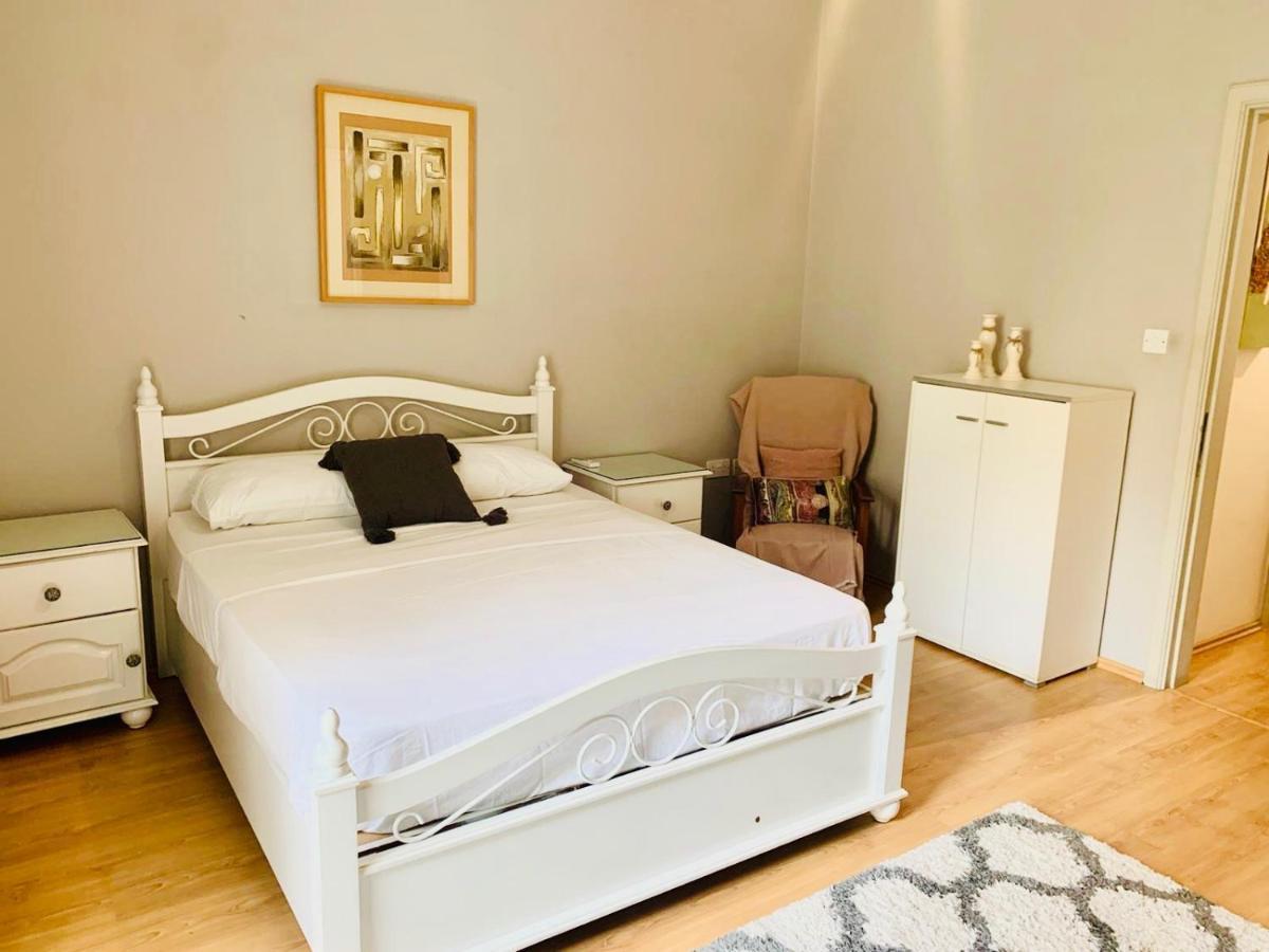 Swieqi 2 Bedroom - First Floor Apartment Is-Swieqi Exterior photo